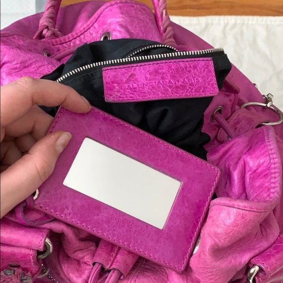 BALENCIAGA [magenta pink pompon large bucket bag] - Picture 7 of 8